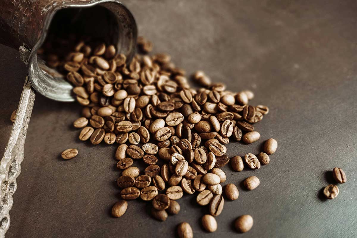 French press making coffee at home instead of buying Starbucks — a frugal living tip for beginners