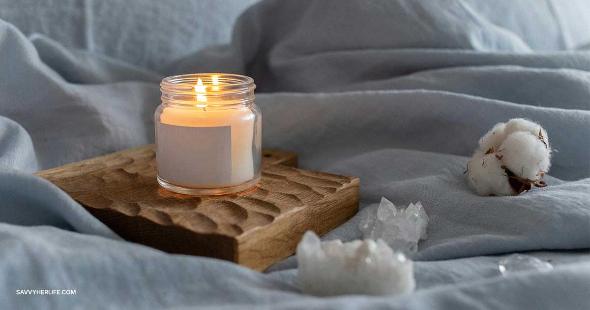 Cheap self-care ideas for when you're broke and burnt out — a cozy, calming budget self-care setup